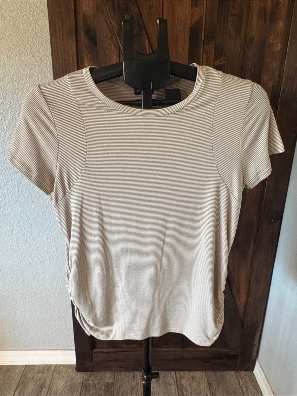 Buckle Short Sleeve Crewneck Top - Cream